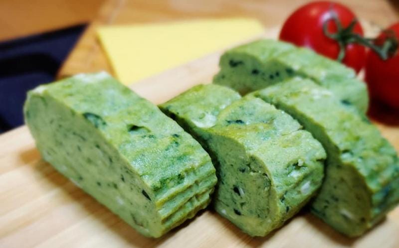 スピルリナのだし巻き卵