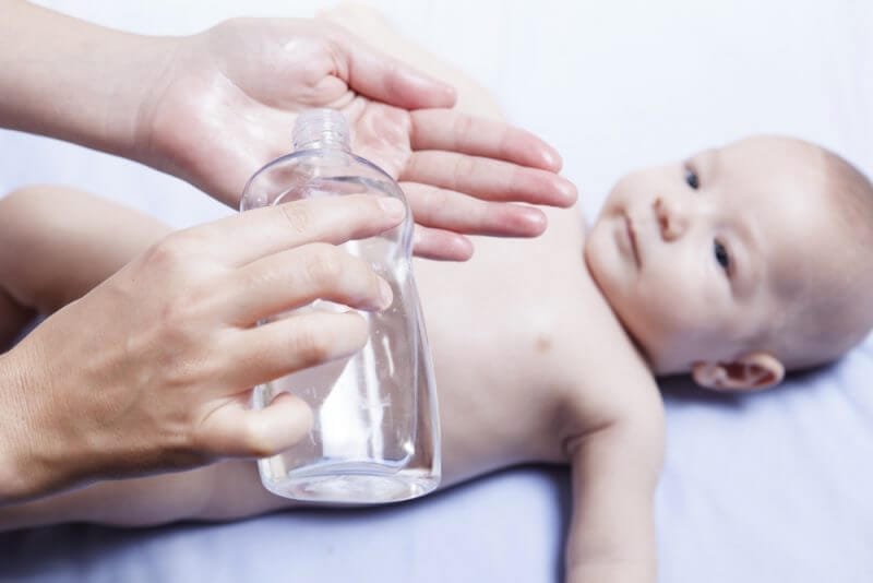 Are Baby Products Really Gentle? Substances to Avoid in Baby Lotions and Wipes.
